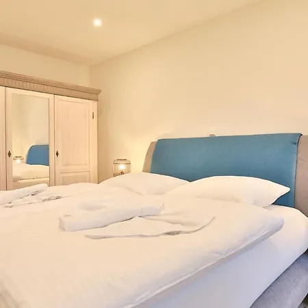 Strandhaus 12 * Zingst